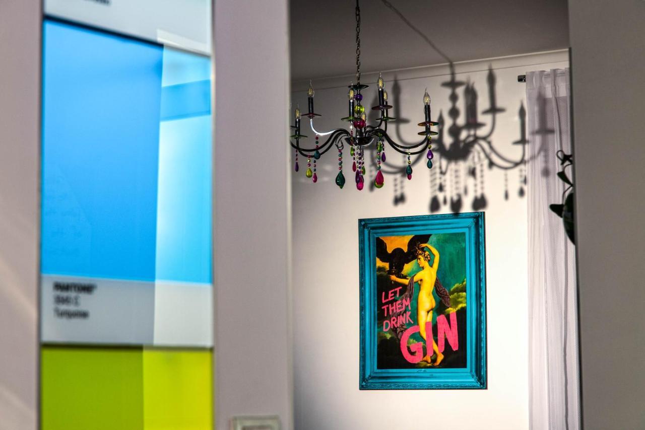 Ferdinando Arthouse Oversized Modern Apartment - By Gocce Team ナポリ エクステリア 写真